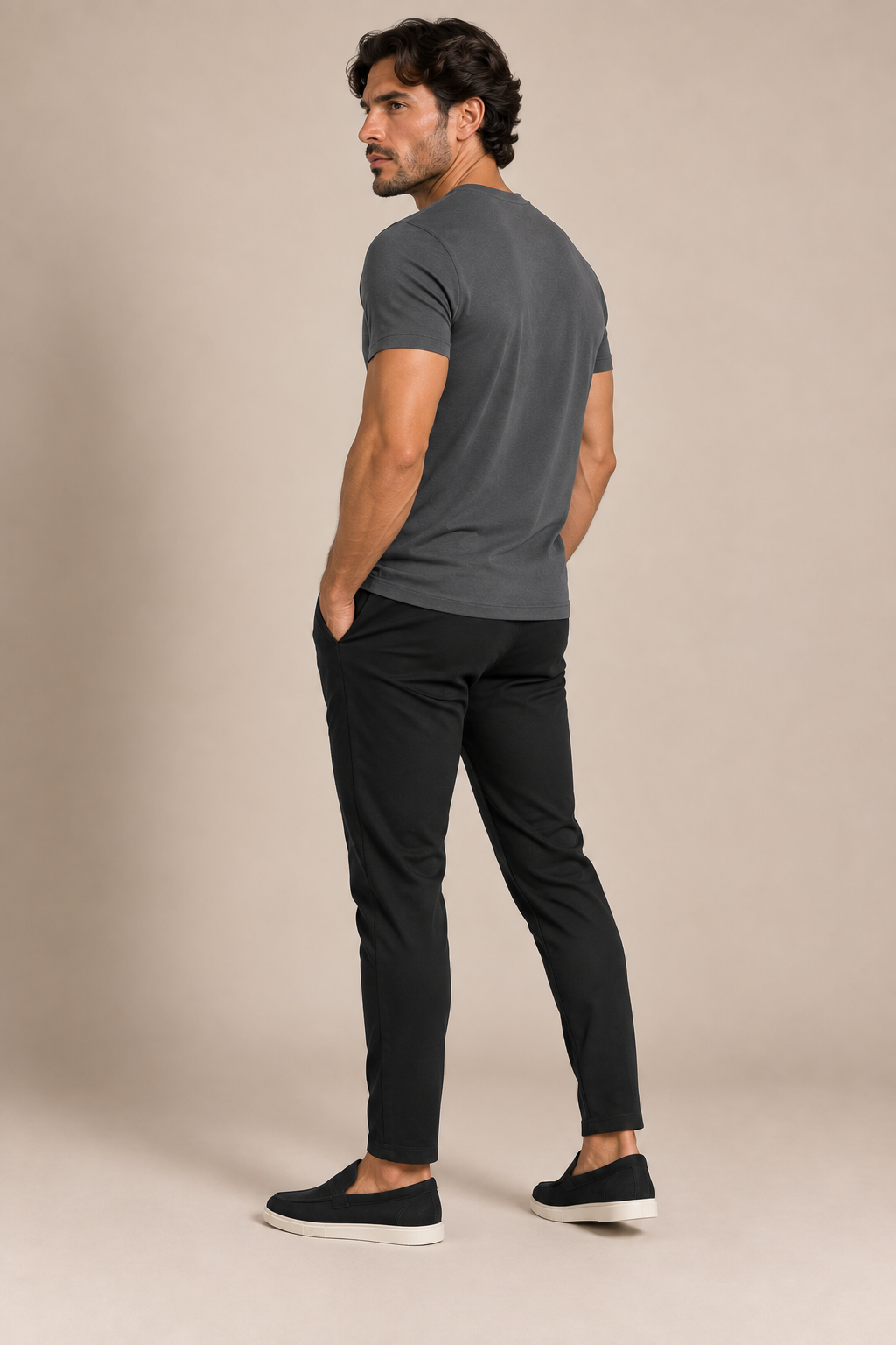 Essential T-Shirt - Dark Grey
