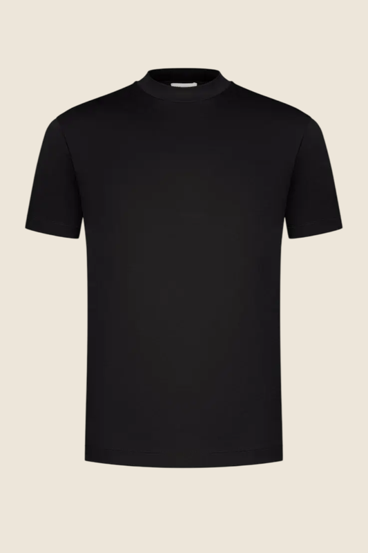 Essential T-Shirt - Deep Black